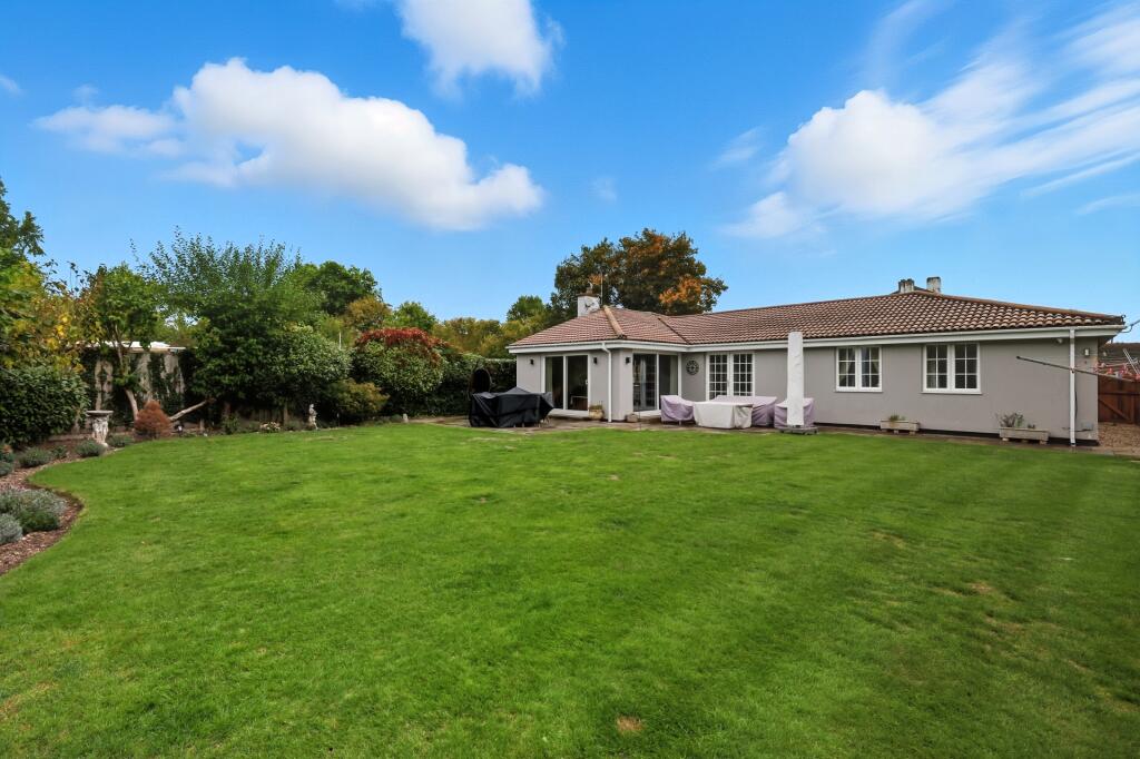 Additional image 39 of Wilkins Green Lane, Smallford, AL4