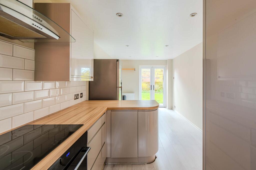 2-bed terraced on Clover Ground, Bristol, BS9, £335,000