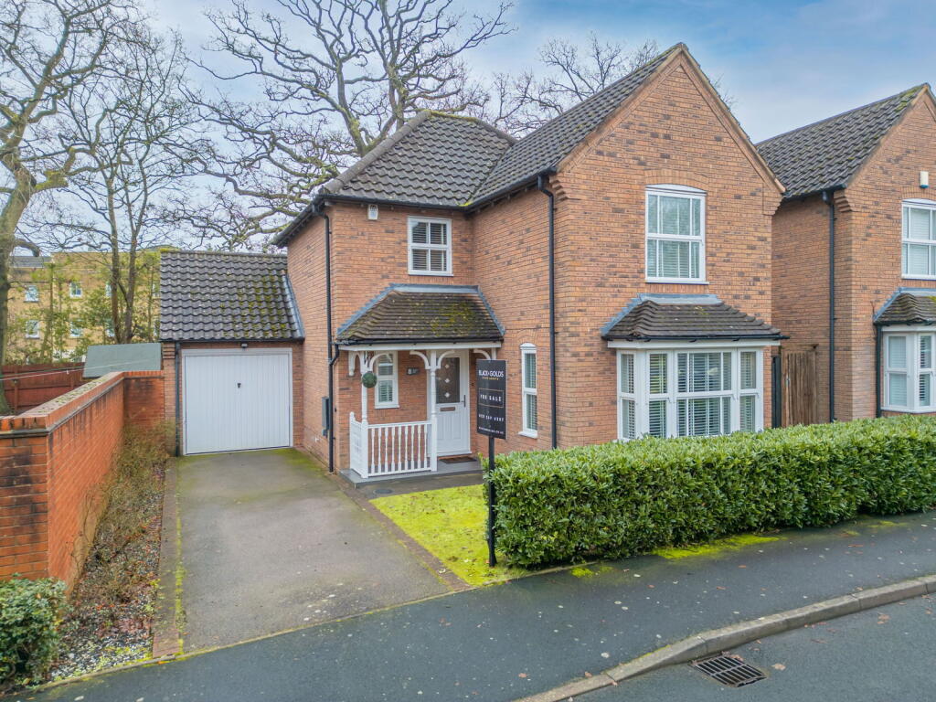 Main image of property: Meadow Pleck Lane, Shirley, Solihull, B90 1SN
