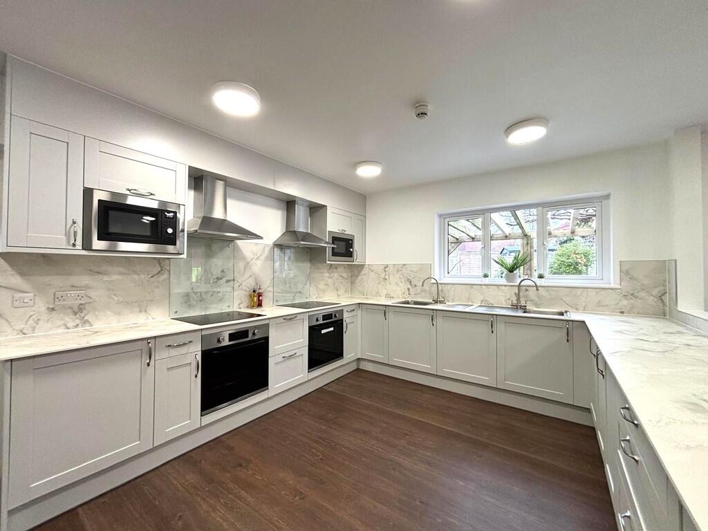 Additional image 14 of St Michaels Avenue, Yeovil