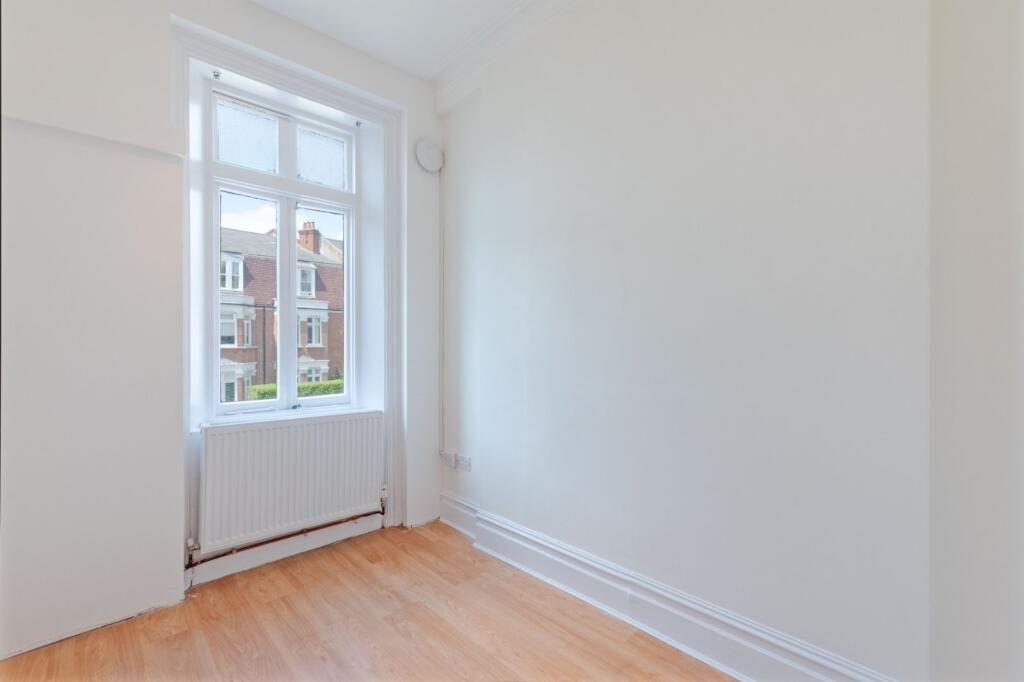 1 bedroom maisonette for rent