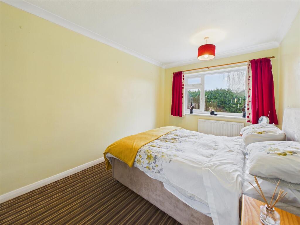 Woodland Avenue, Elloughton photo 3