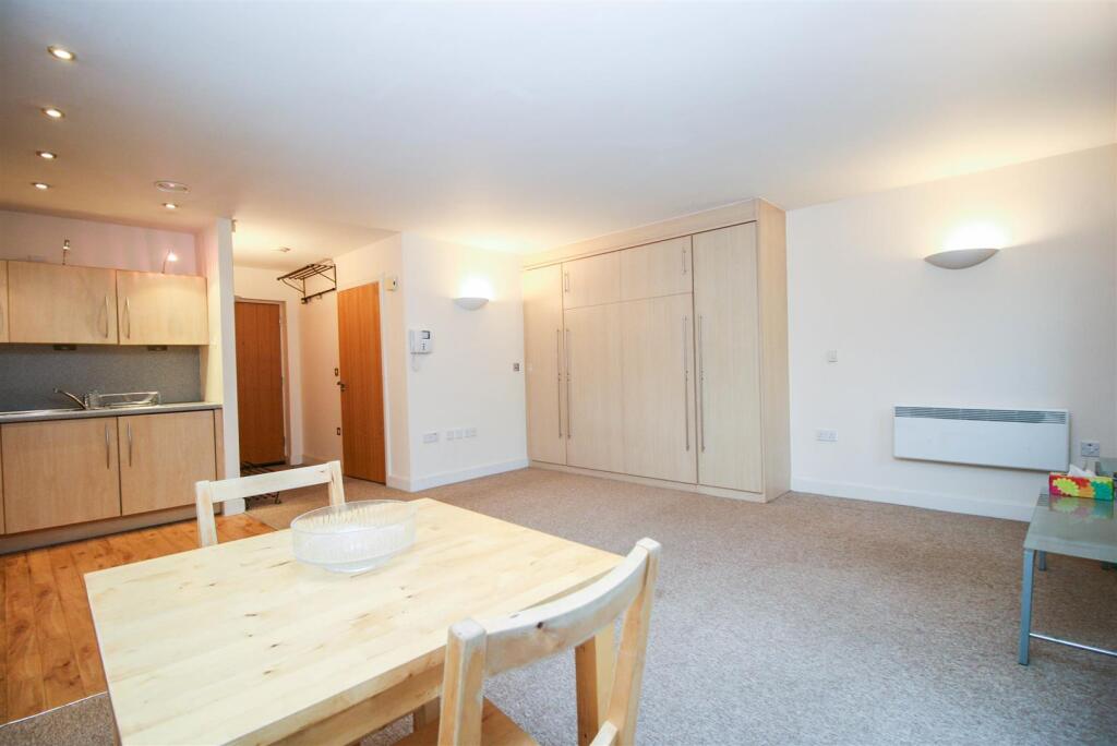 Additional image 5 of Watermarque, 100 Browning Street