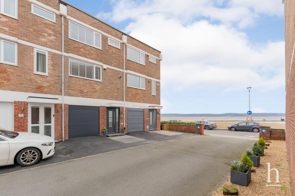 Main image of property: South Parade, West Kirby, CH48