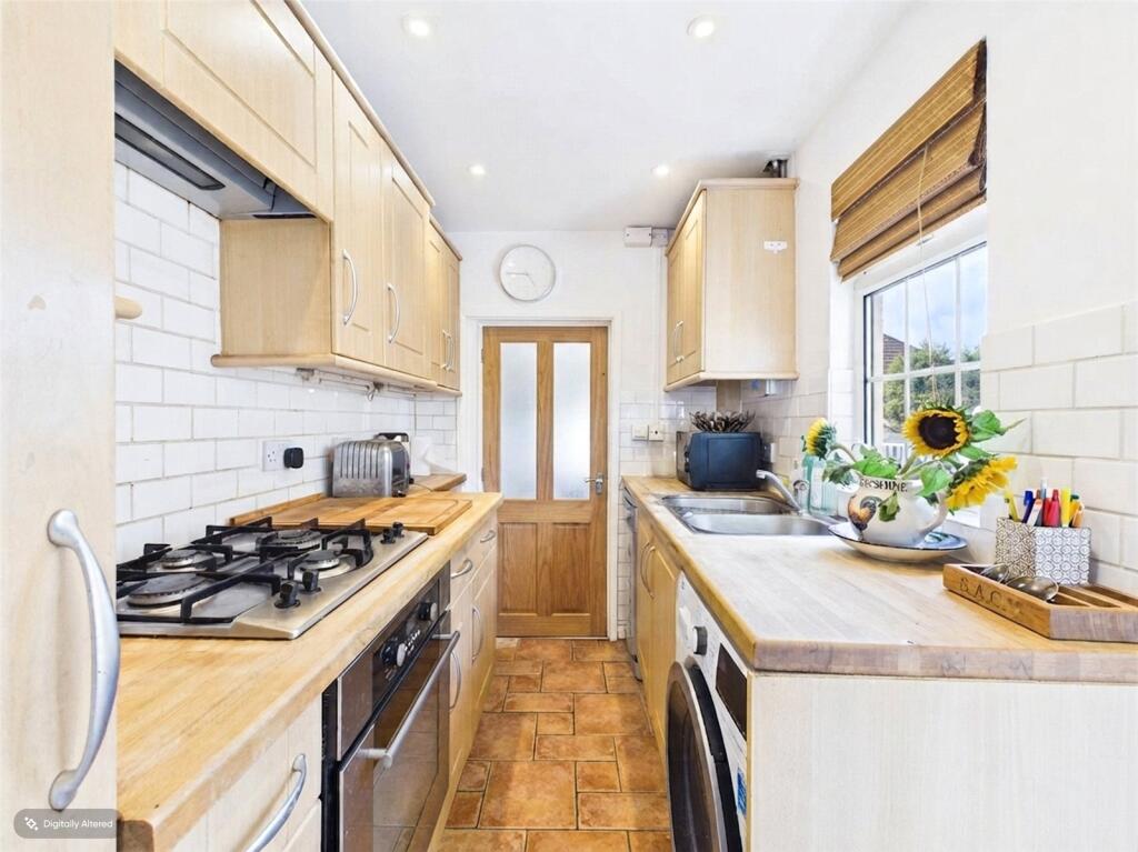 House in Brentwood, Warley - More
