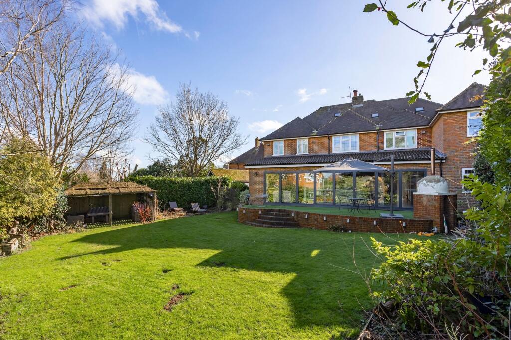 6, Ledgers Meadow, Cuckfield, RH17 photo 4