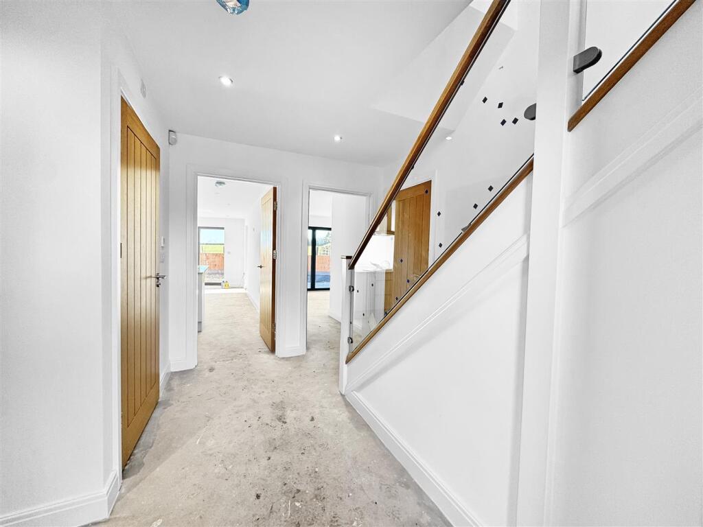 Bosworth Close, Broughton Astley. photo 2