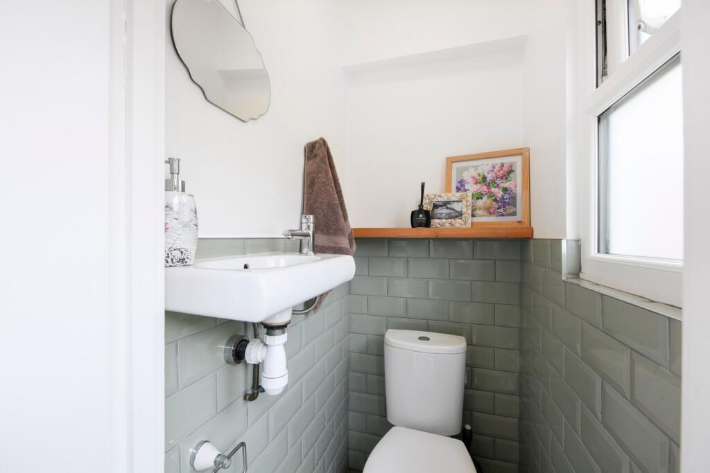 House in London, Thornton Heath - View 6