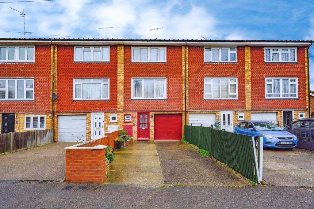 Main image of property: Admirals Close, Colney Heath, St. Albans