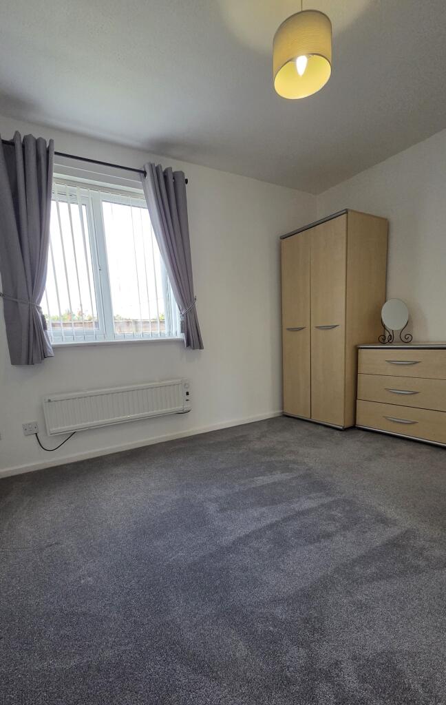 Apartment in Hartlepool, Throston - View 5