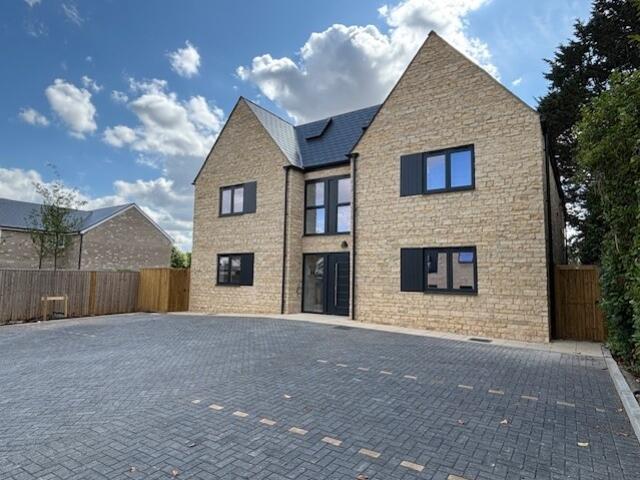 Main image of property: Burford Road, Carterton, Oxon, OX18 3AG