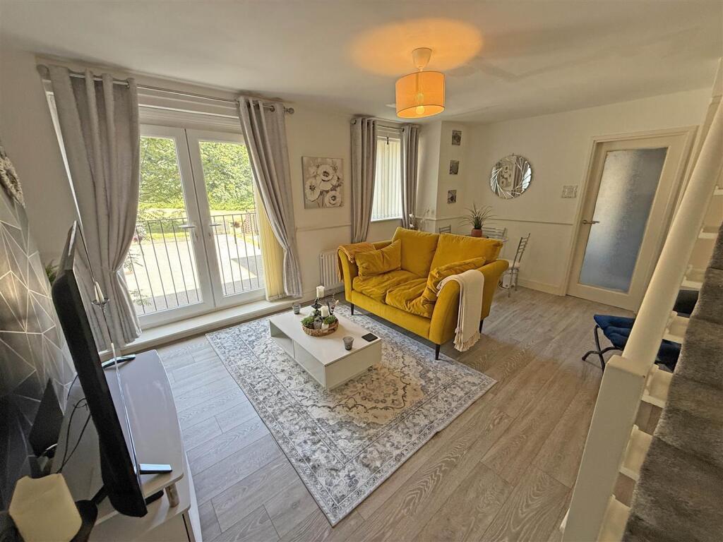 Apartment in North Tyneside, Percy Main - View 2