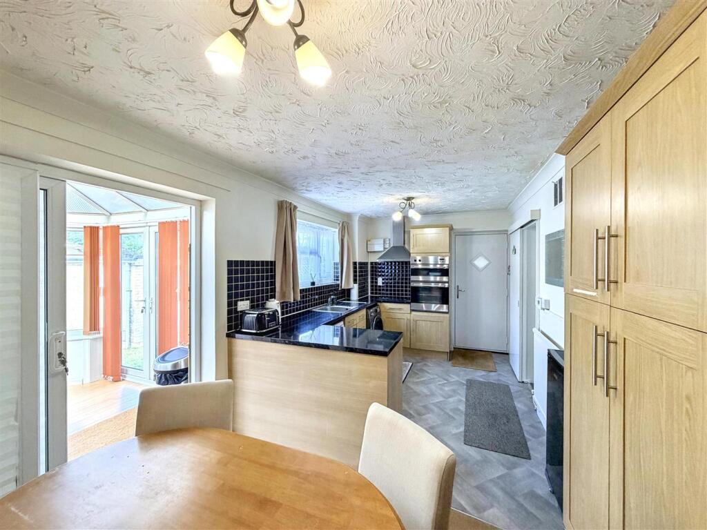 House in East Cambridgeshire, Sutton - View 4