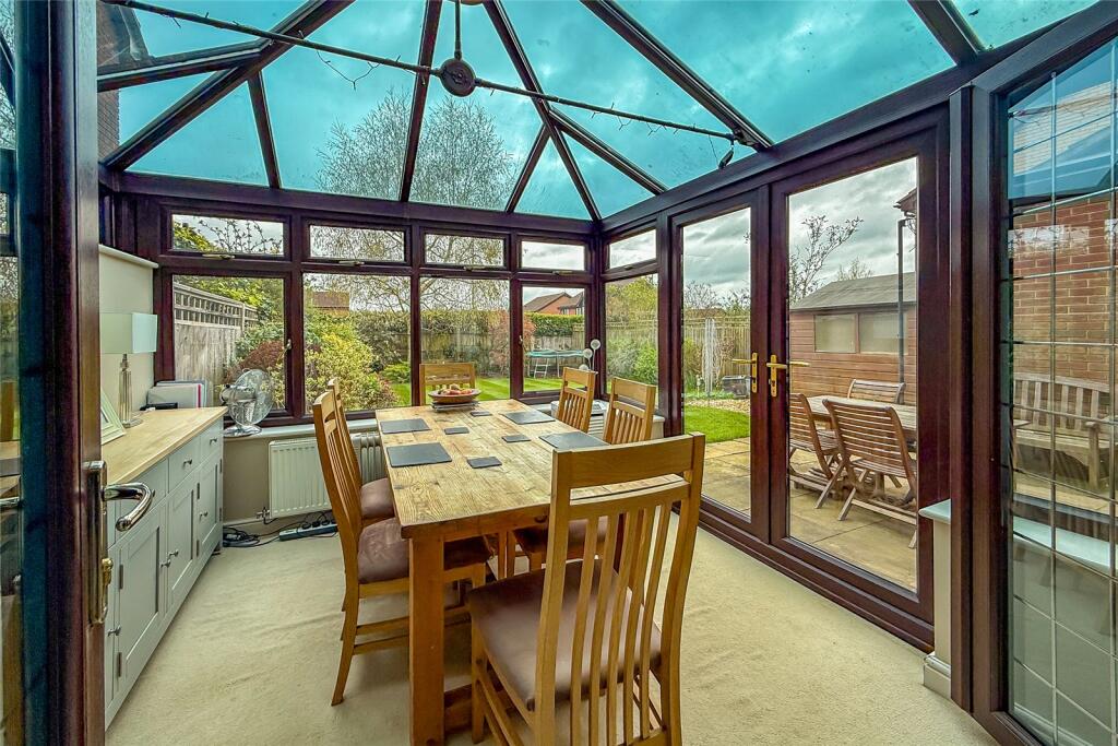 Additional image 7 of Mayfair Close, St. Albans, Hertfordshire, AL4