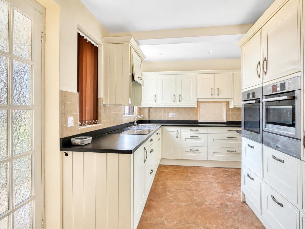 House in Dartford - View 4