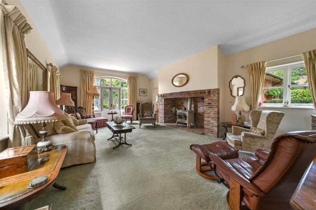 House in West Suffolk, Risby - View 4