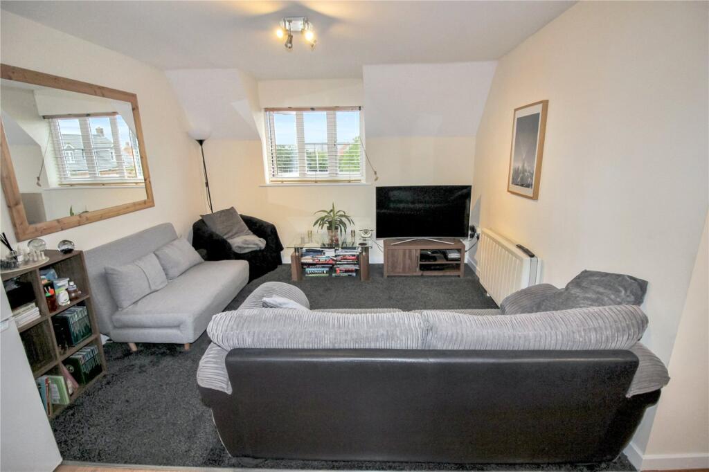 Apartment in Swindon - View 4