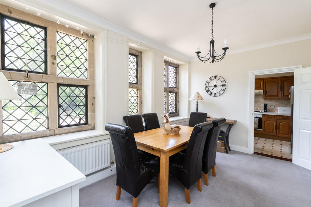 Goodwyns Place, Dorking photo 2