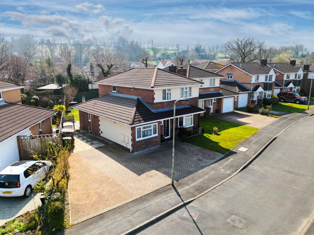 Main image of property: Parc Nant Celyn, Efail Isaf, Pontypridd