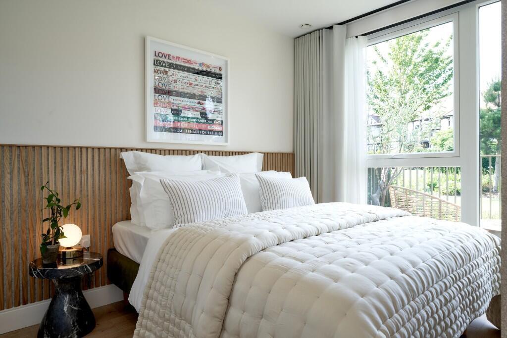 Apartment in London - View 5