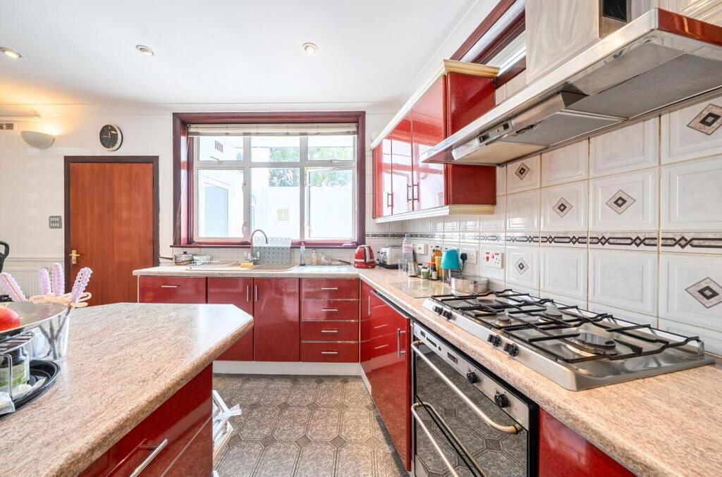 House in London - More