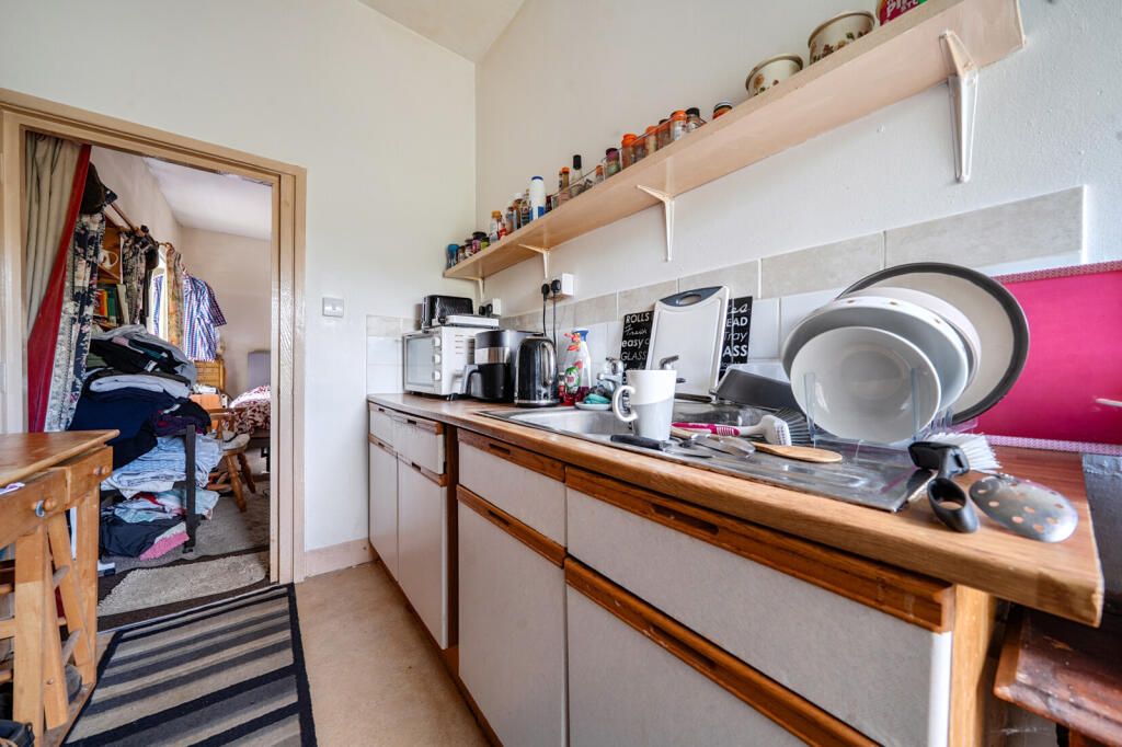 Apartment in Hereford - View 5