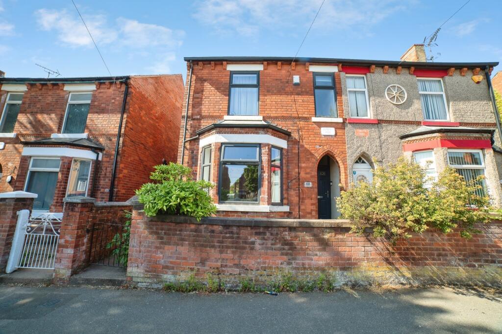 Main image of property: Southwell Road West, Mansfield, Nottinghamshire, NG18