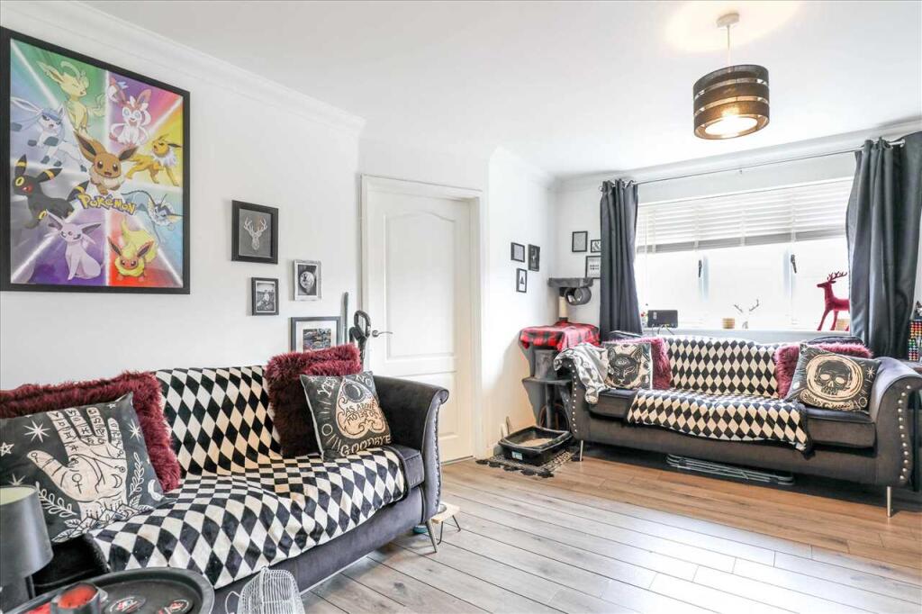 Poppy Court, High Street, Burton Latimer - View 5