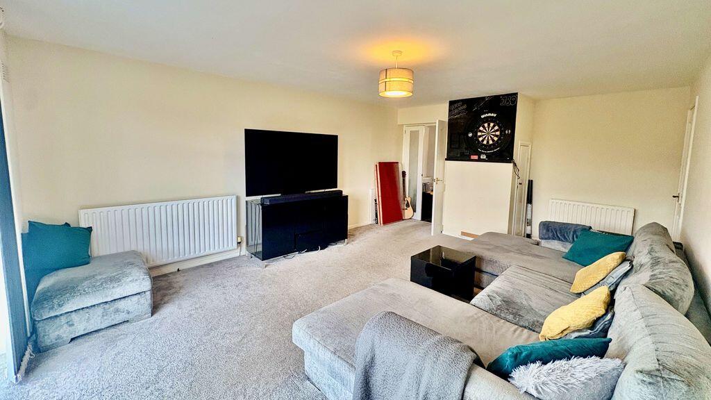 House in North Kesteven, Washingborough - View 2