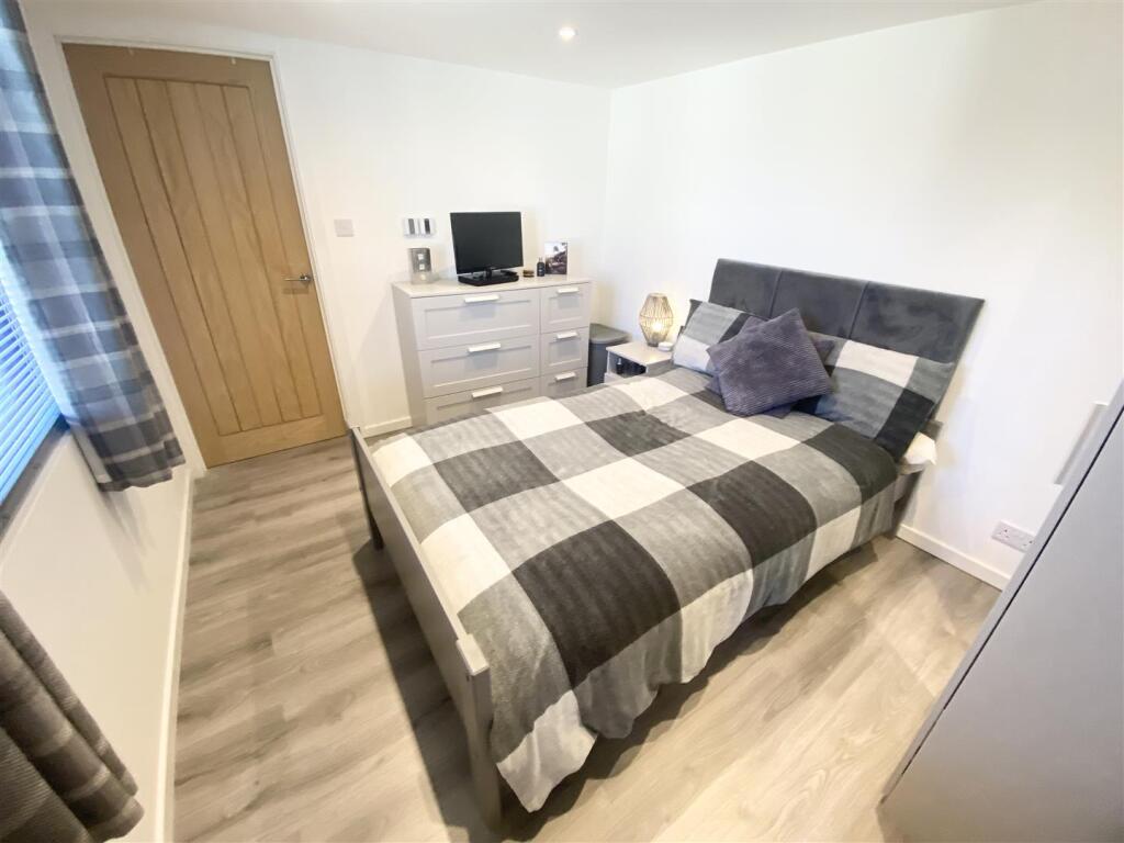 Additional image 13 of Good Road, Poole