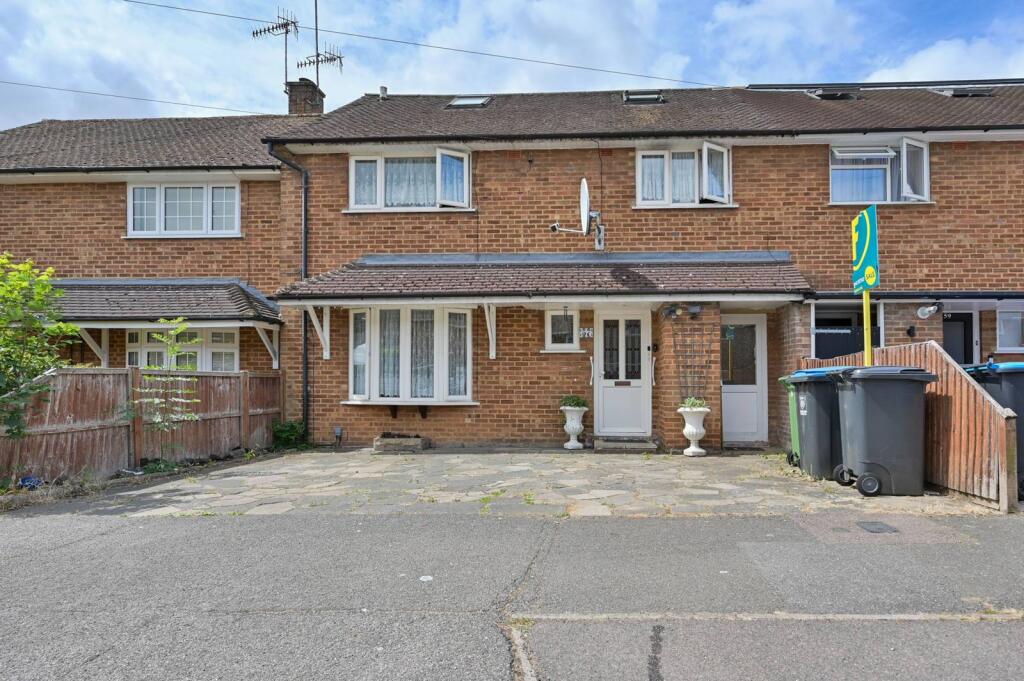 Main image of property: Masons Road, Hemel Hempstead, HP2