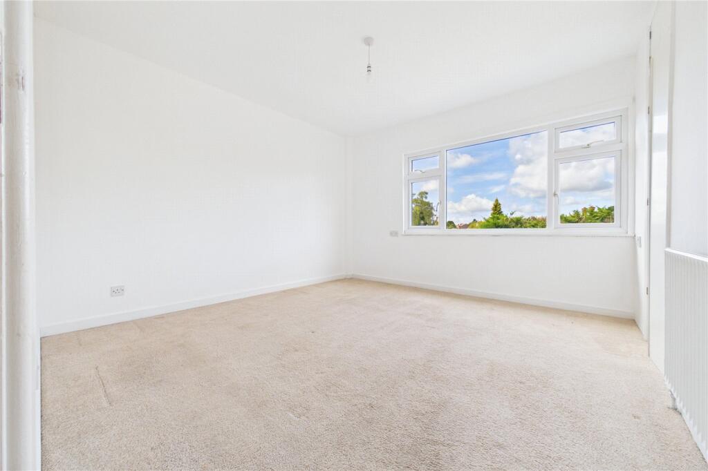 House in Stratfield Mortimer, Mortimer - More
