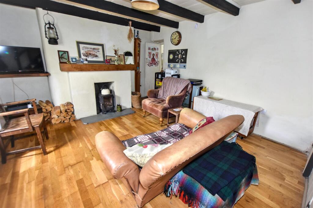 House in Camborne, Cornwall - View 4