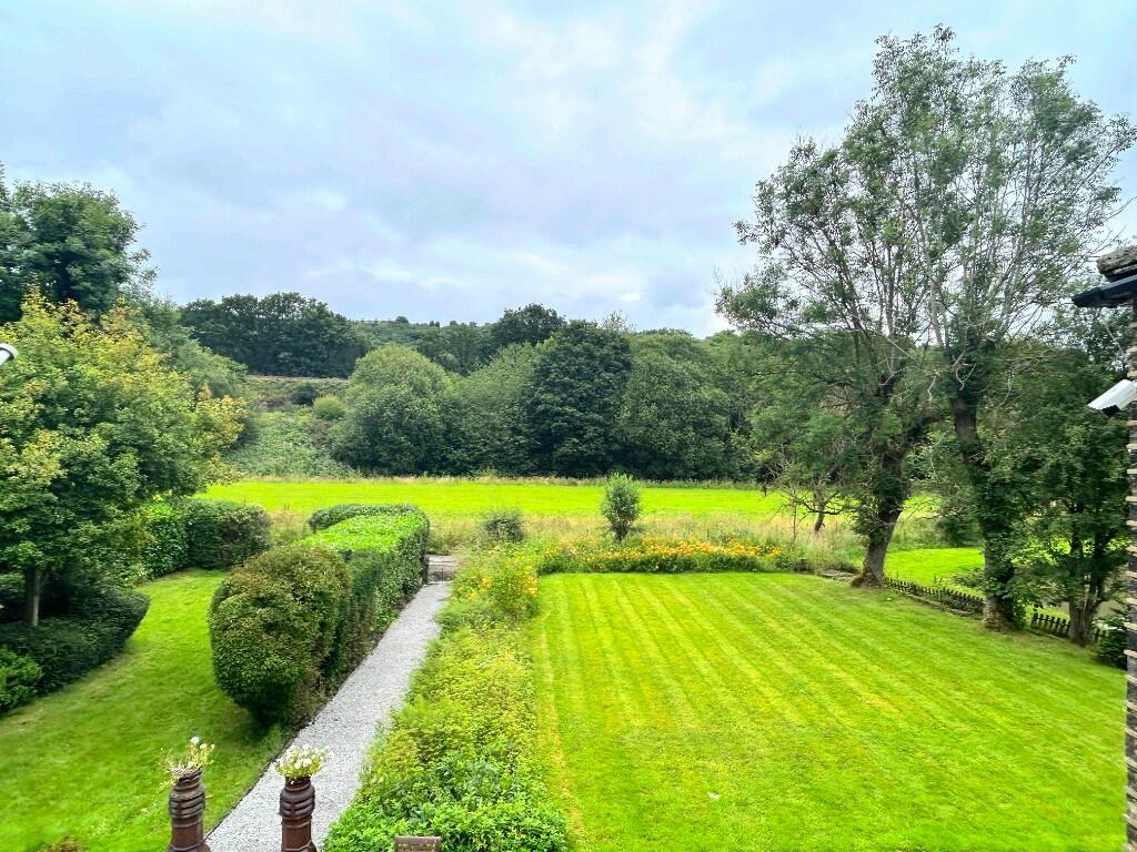 Calder Dale, Hollas Lane, Sowerby Bridge, HX6 3LG photo 3