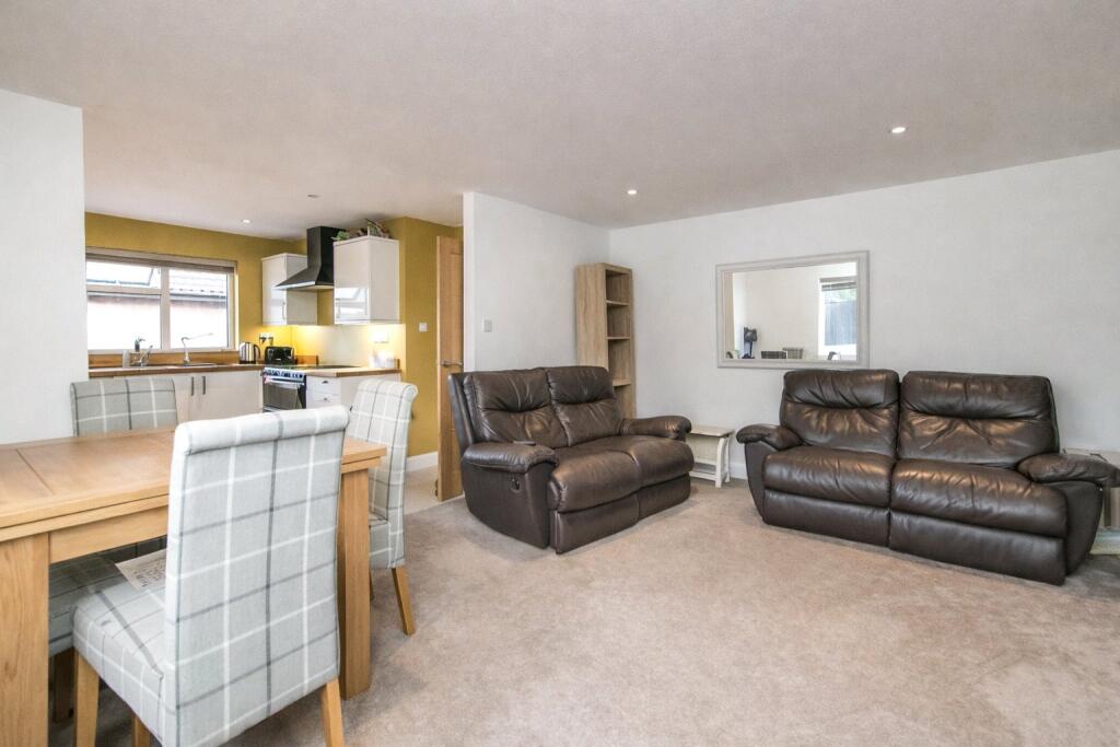 House in Clacton-on-Sea, Great Clacton - View 4