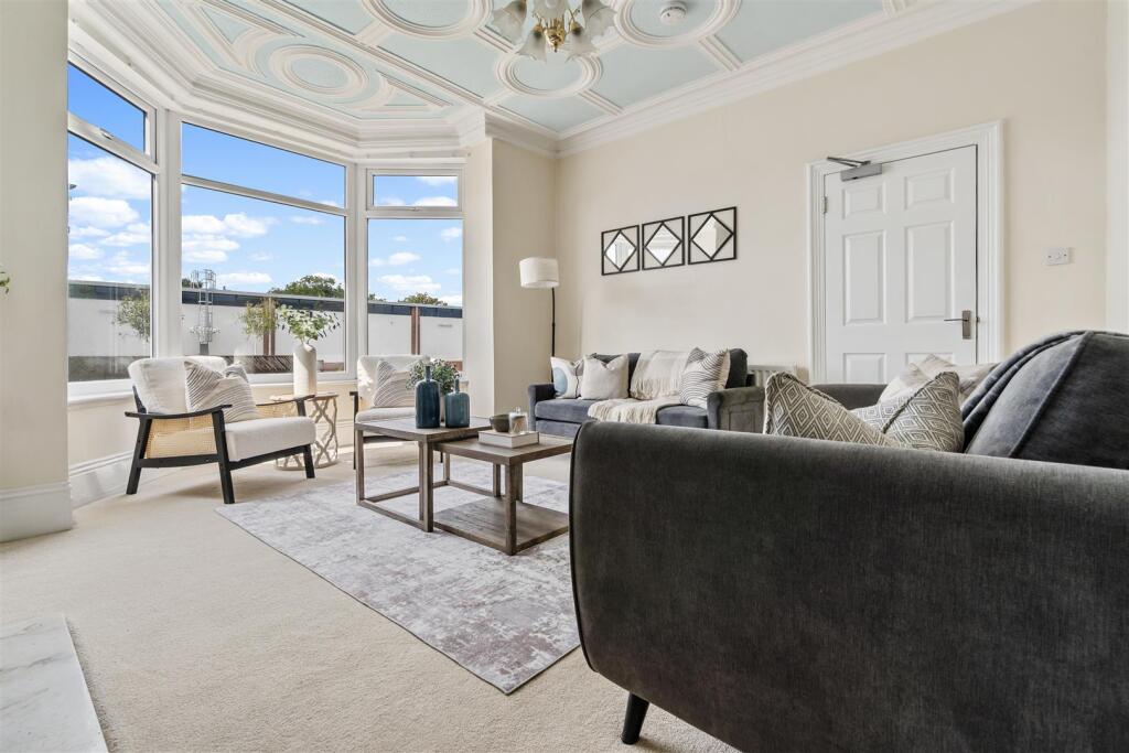 House in Stockton-on-Tees, Norton - View 4