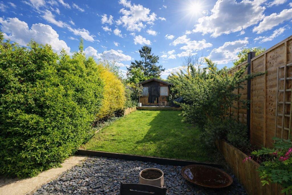 North End, Higham Ferrers, NN10 8JB - View 5