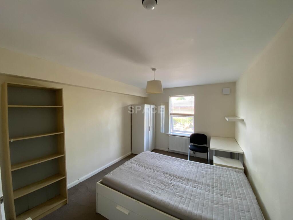 Main image of property: College Road, Reading