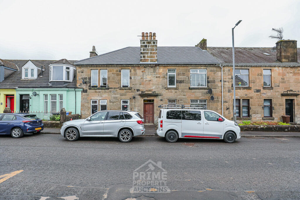 Main image of property: 0/1, 61 Kings Road, Beith, KA15 2BJ