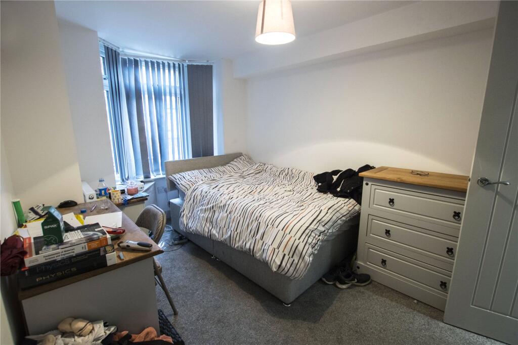 5 bedroom house for rent