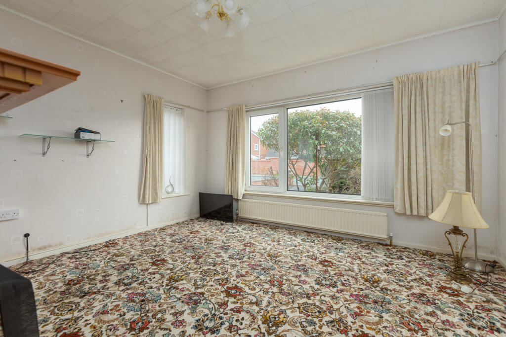 Scarborough Road, Lytham St. Annes, FY8 photo 4
