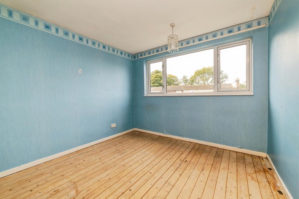House in Stevenage - More