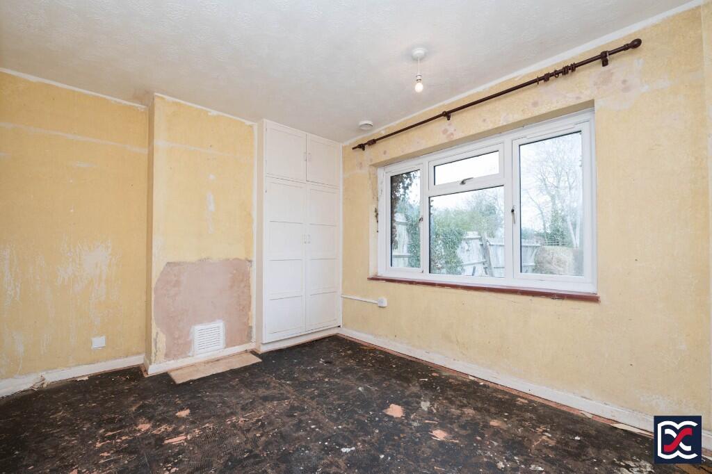 House in Wedon Lois, Weston and Weedon - View 4