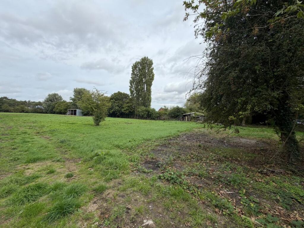 Main image of property: Land at, Peploe Lane, New Holland, North Lincolnshire, DN19 7PS