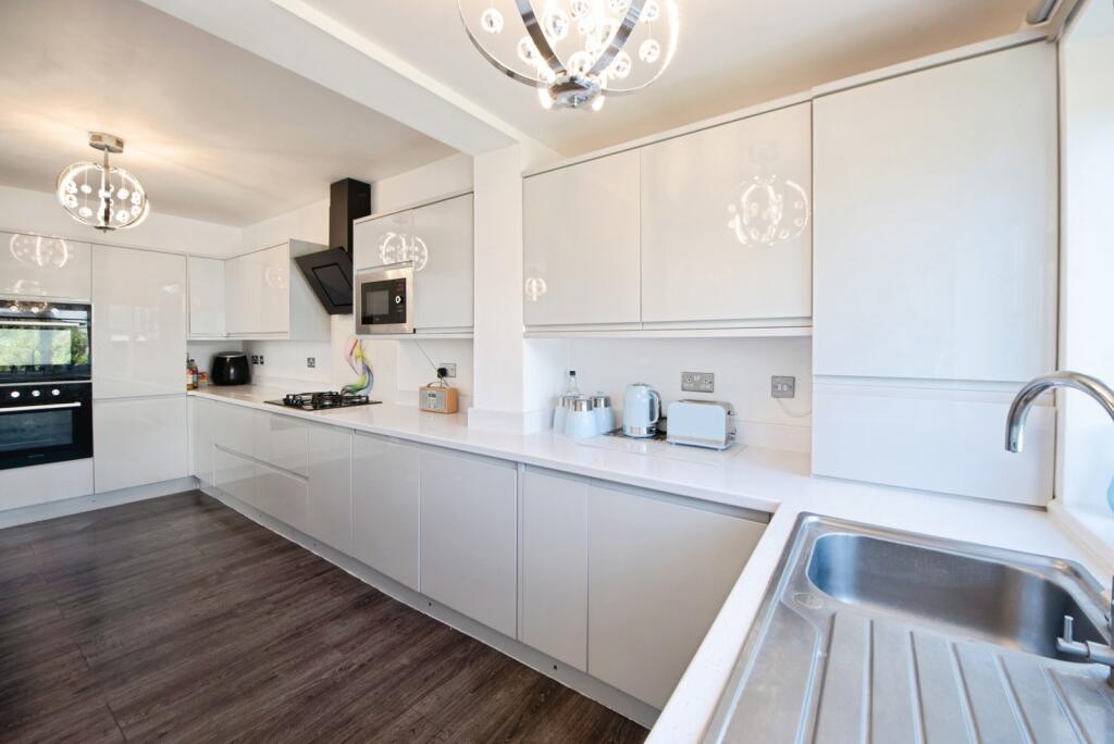 House in Portsmouth - View 5