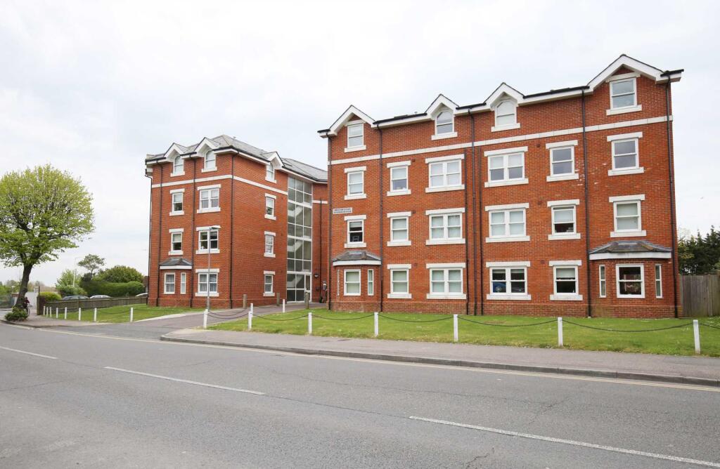 Main image of property: Preston Court, 30 Upper Avenue, Eastbourne, Sussex, BN21 3ZE