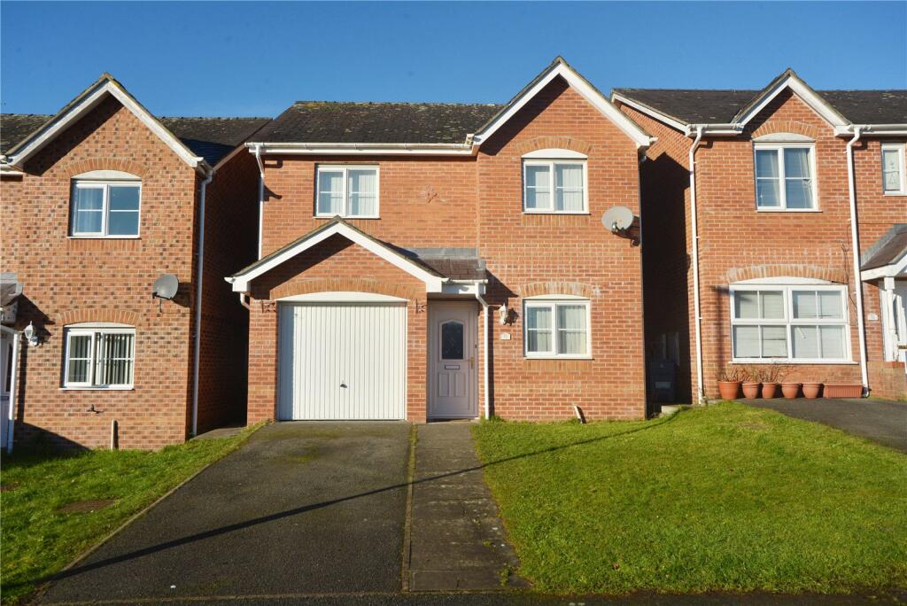 Main image of property: Maes Berea, Bangor, Gwynedd, LL57