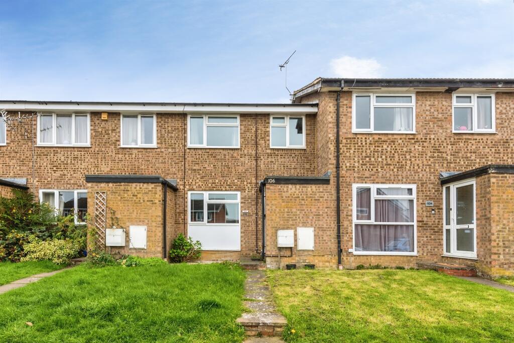 Main image of property: Cromwell Avenue, Thame