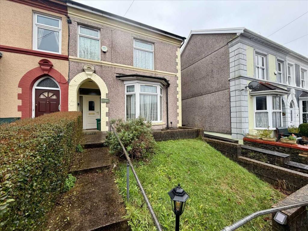 Main image of property: The Parade, Porth