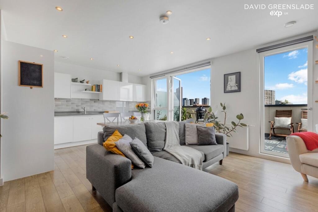 Apartment in London - More
